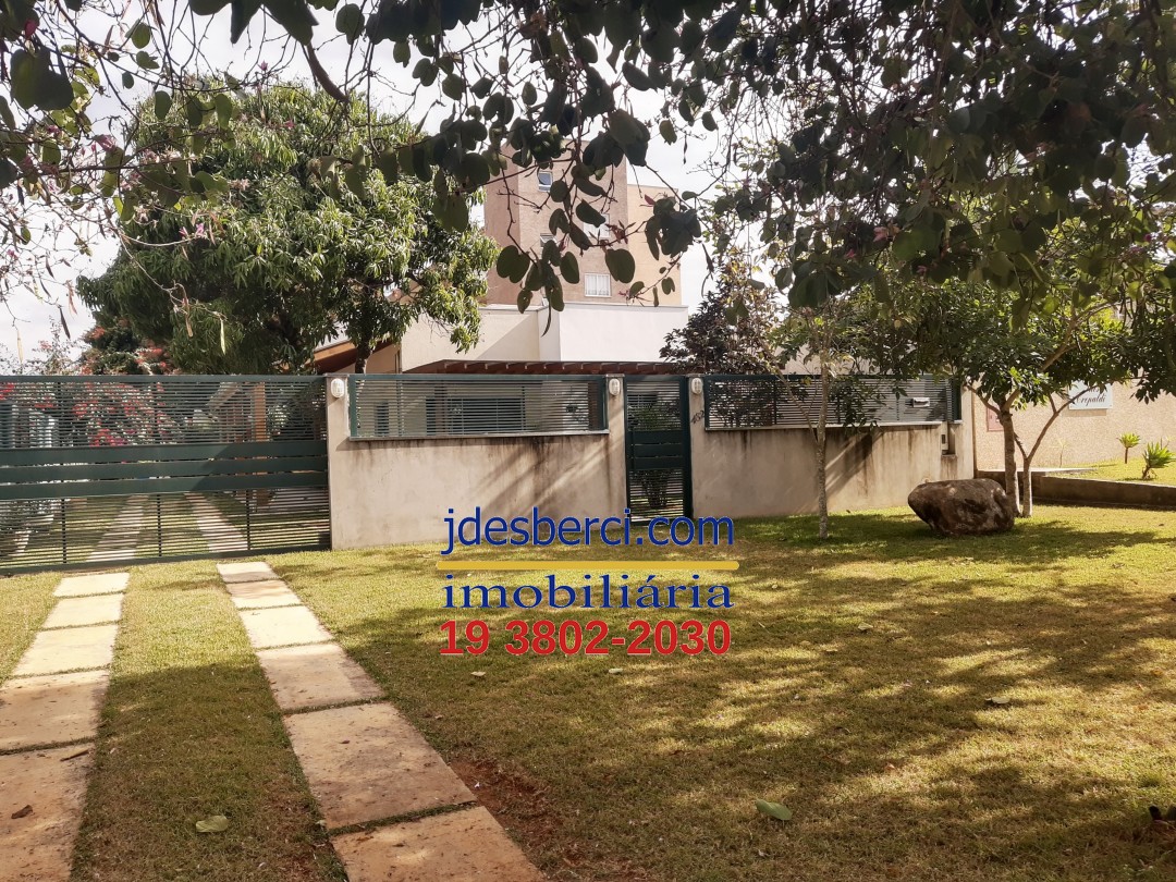 Chácara à venda com 2 quartos, 181m² - Foto 1