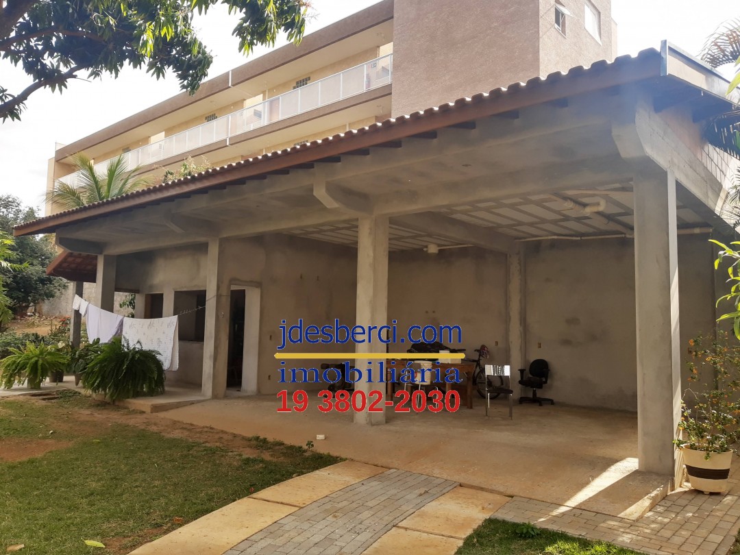 Chácara à venda com 2 quartos, 181m² - Foto 9