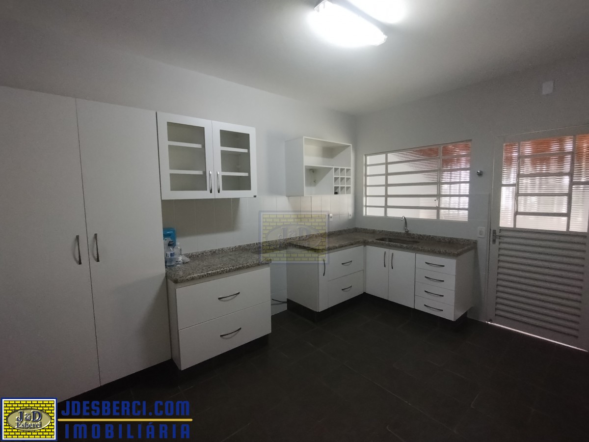 Casa à venda com 3 quartos, 130m² - Foto 8