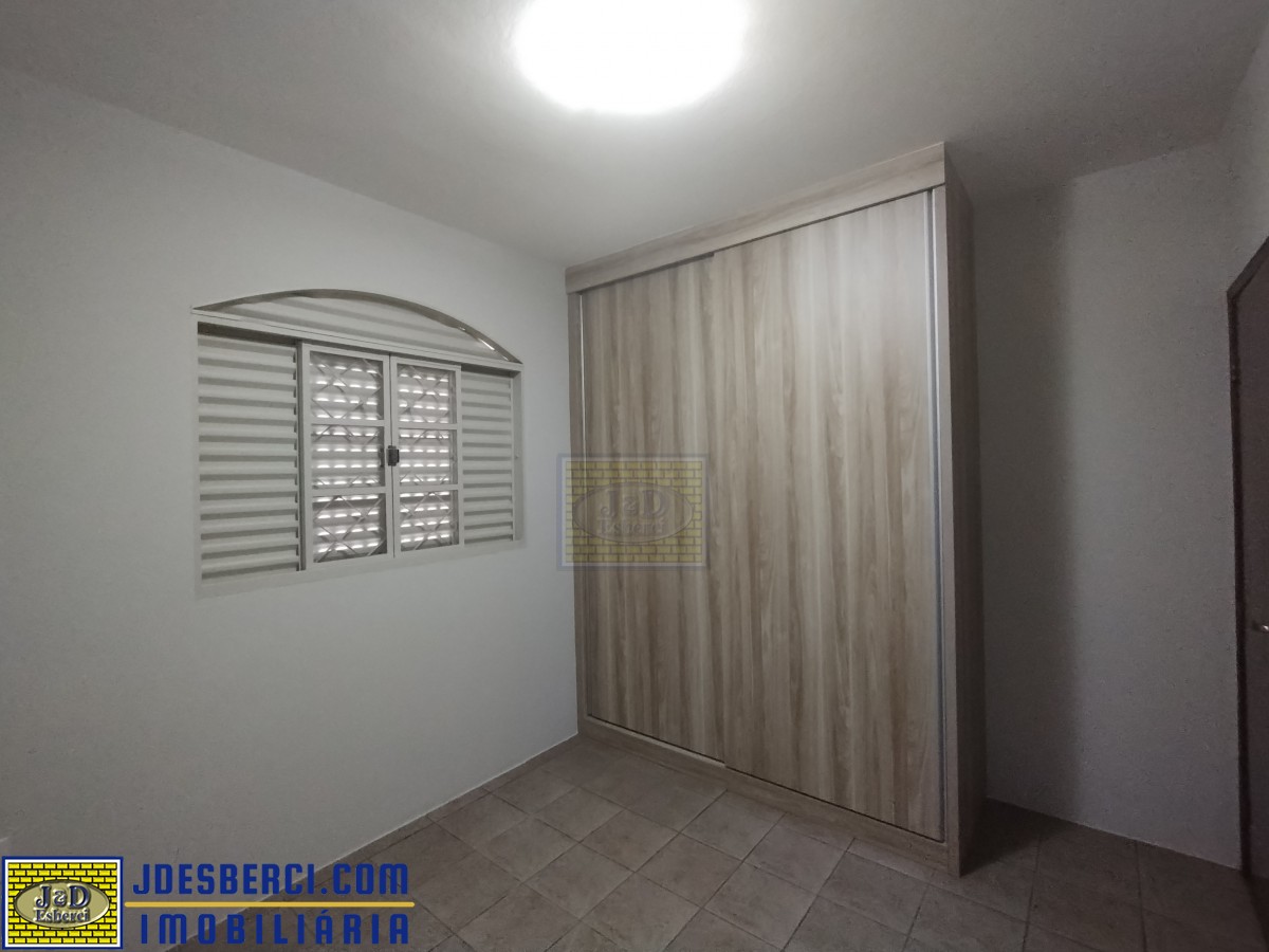 Casa à venda com 3 quartos, 130m² - Foto 11