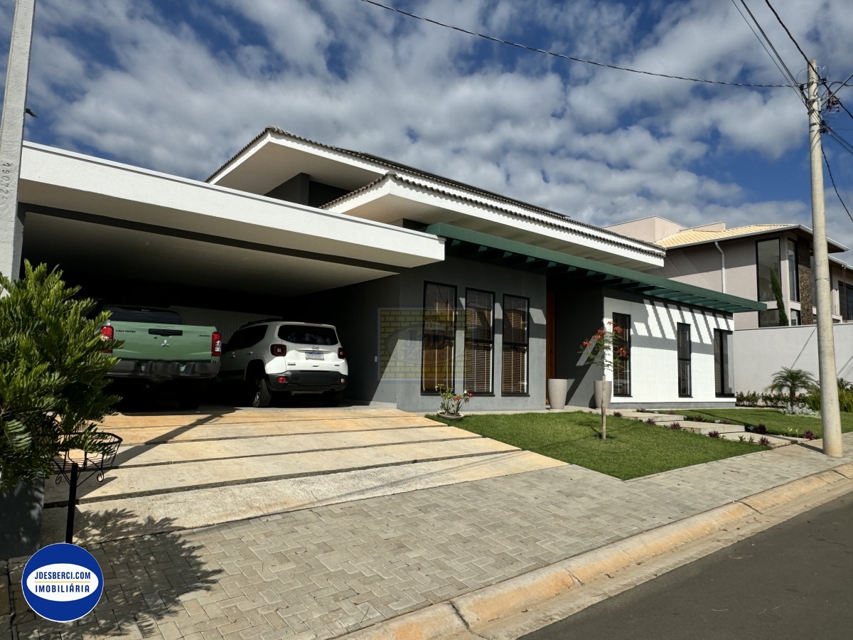 Casa de Condomínio à venda com 4 quartos, 360m² - Foto 3