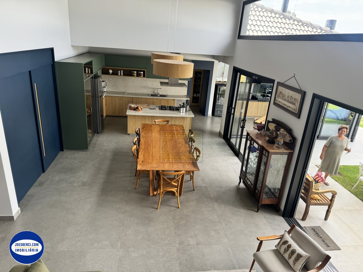 Casa de Condomínio à venda com 4 quartos, 360m² - Foto 8
