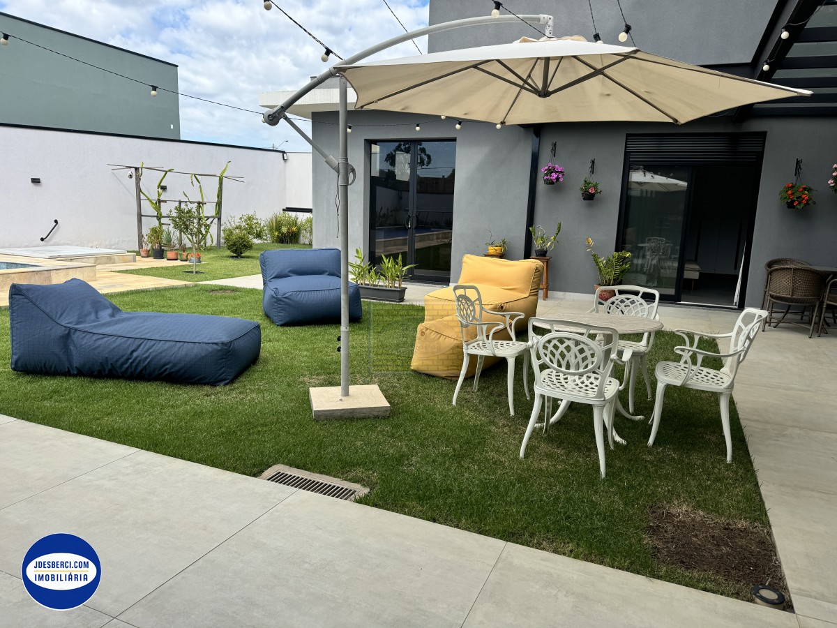 Casa de Condomínio à venda com 4 quartos, 360m² - Foto 19