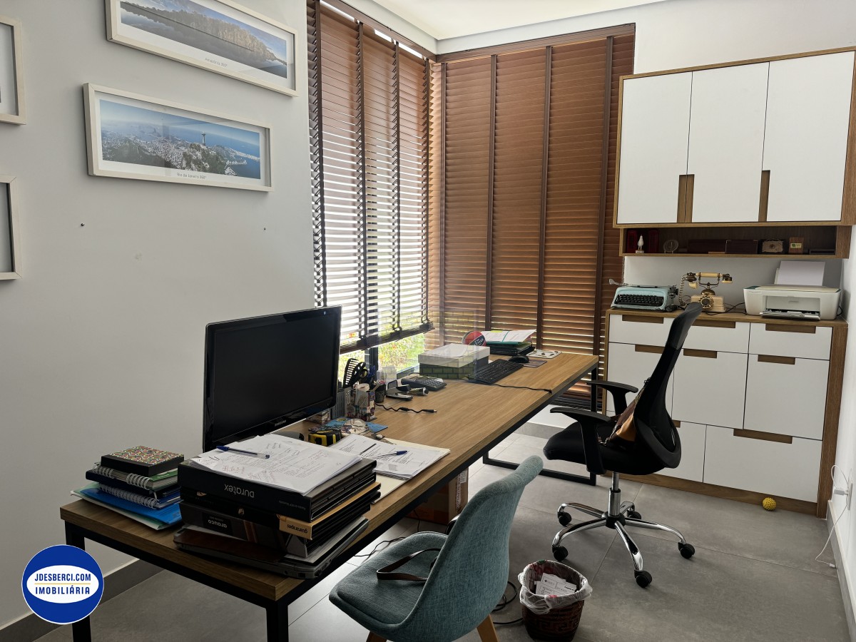 Casa de Condomínio à venda com 4 quartos, 360m² - Foto 33