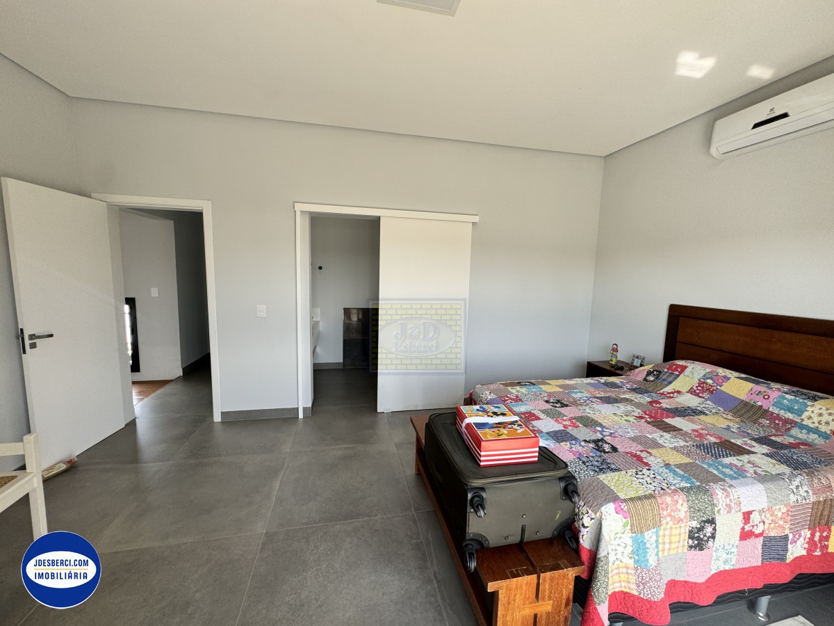 Casa de Condomínio à venda com 4 quartos, 360m² - Foto 43
