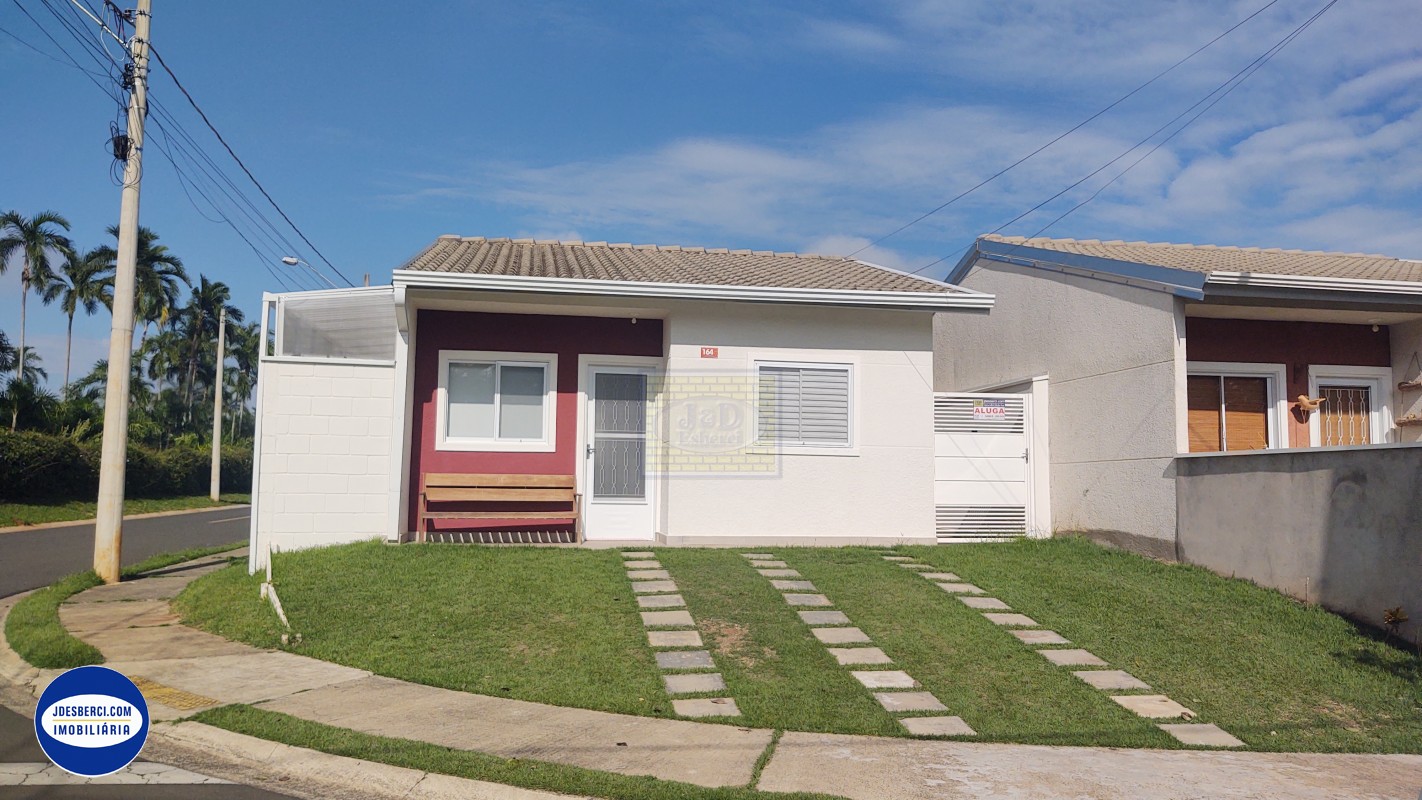 Casa para alugar com 2 quartos, 55m² - Foto 1