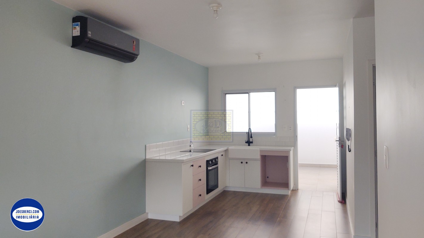Casa para alugar com 2 quartos, 55m² - Foto 4