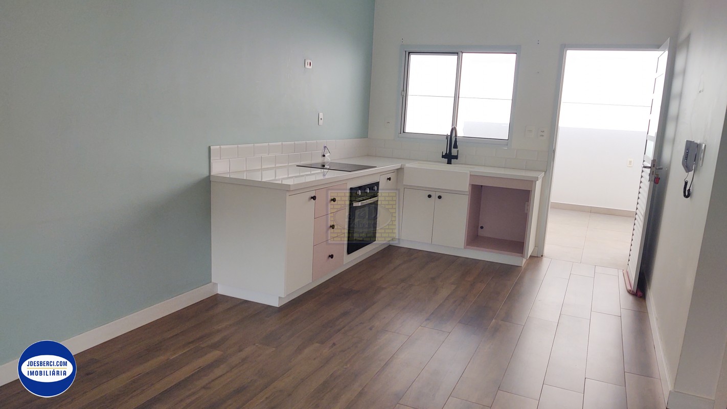 Casa para alugar com 2 quartos, 55m² - Foto 7