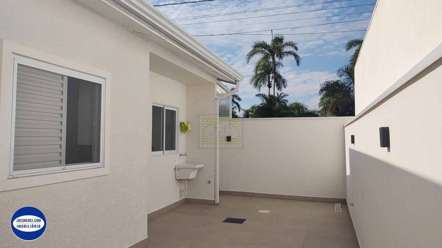 Casa para alugar com 2 quartos, 55m² - Foto 22